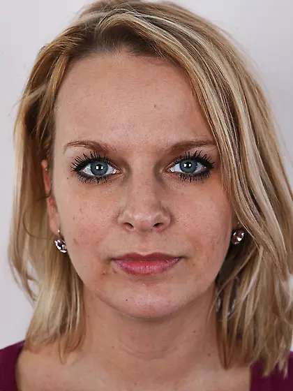 Sweet blonde sexy eyes