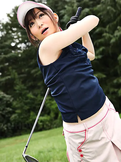 Adorable Japanese golf player not shy to hit ball without any cl