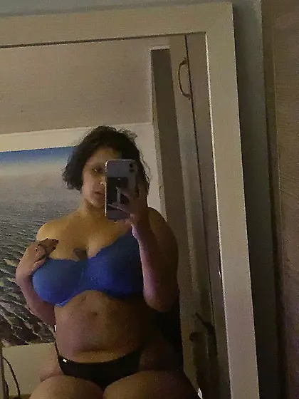 Chubby young arab slut