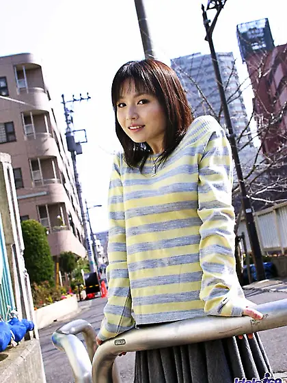 Lewd babe Kanan Kawaii does not hide her full titted body from t