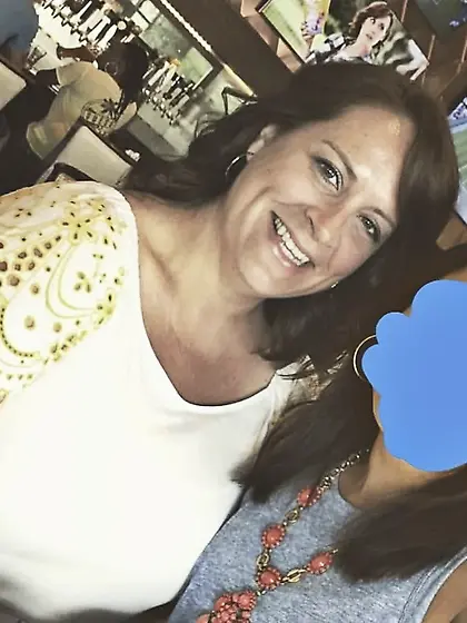 Thick ass Mary likes to strip