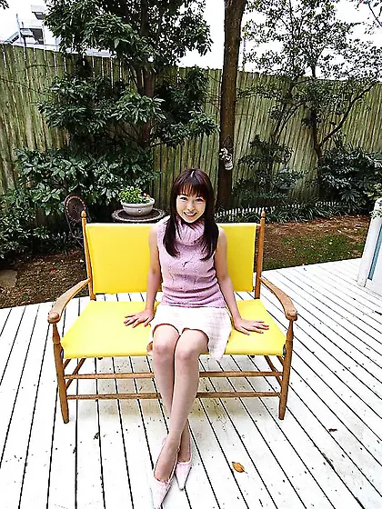 Playful and kinky Asian girl Aya Shiraishi is flashing her hairy