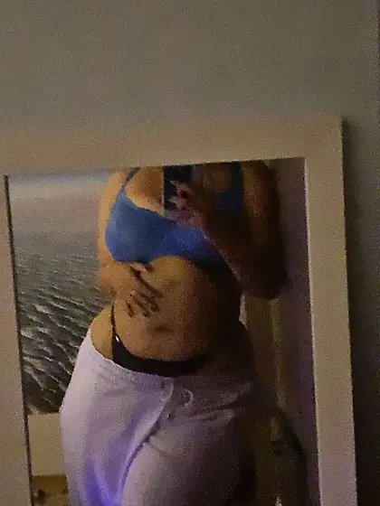 Chubby young arab slut