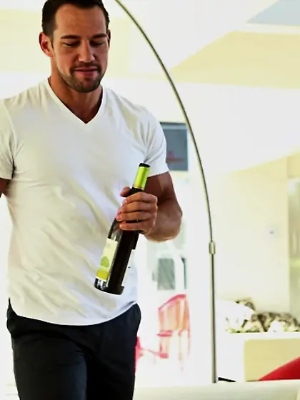 Voluptuous milf dark hair