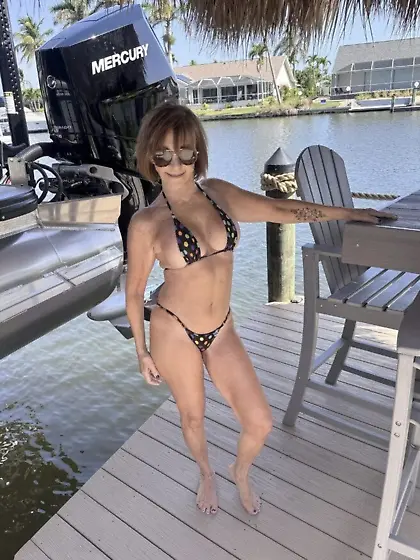 Bikini Gilf