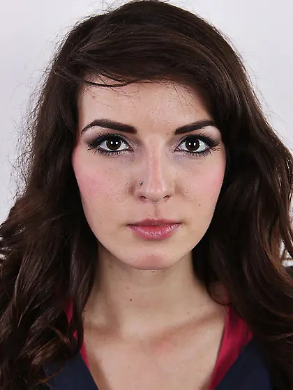 Skinny beauty knows her way around striptease and uses body as i