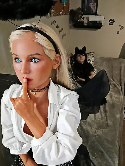 My ladies, silicone sexdolls