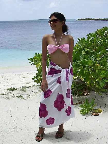 Pakistani girlfriend bikini