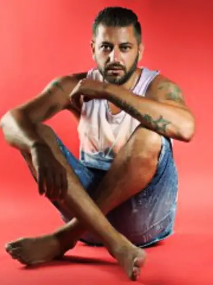 Brunette colbybrooks perform anal