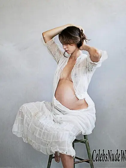 Troian Bellisario Erotic