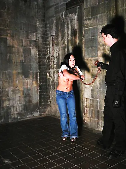 Water bondage deep-throating dick