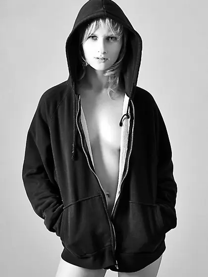 Lena L takes her clothes off and seduces us with her divine tigh