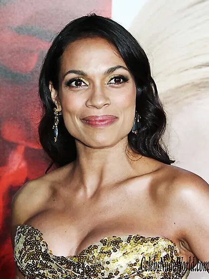 Rosario Dawson Shows Her Naughty Parts