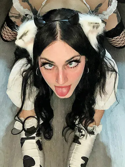 Feral Nymph is a Dumb Cow