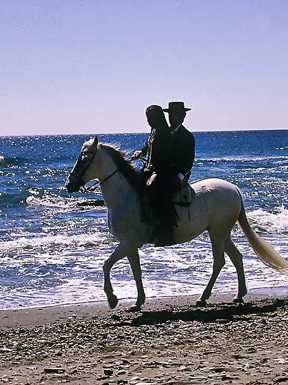 Stunning naked black chick