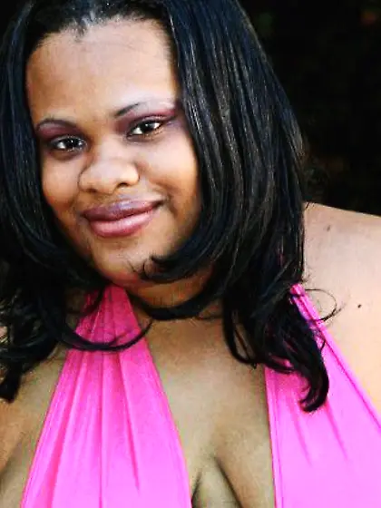 Cum hungry chunky black slut Brownie Girl sucks and gets her mea