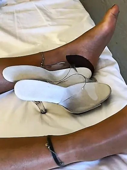 Nylons, clear heels and cum on shoes