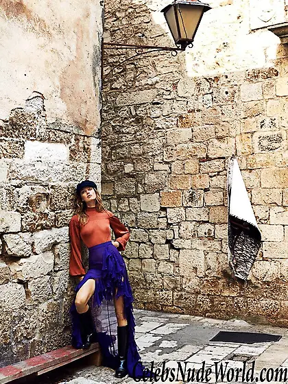 Karmen Pedaru See Through Photo