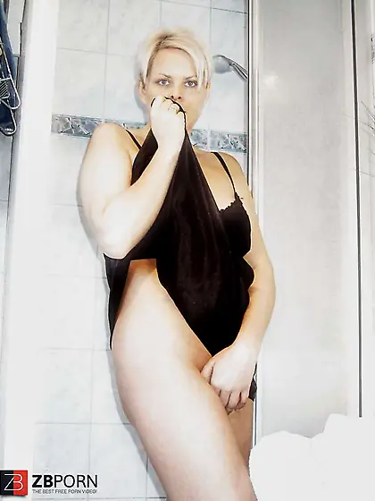 UK M I L F ASHLEY FROM WEYMOUTH