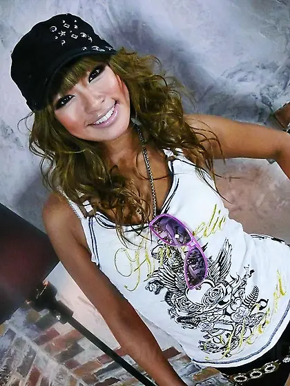 Rumika takes a cumshot in her mouth during a threesome