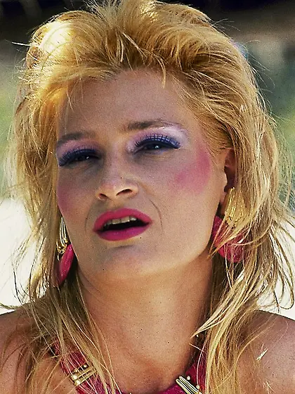 Foxy blonde wearing blue