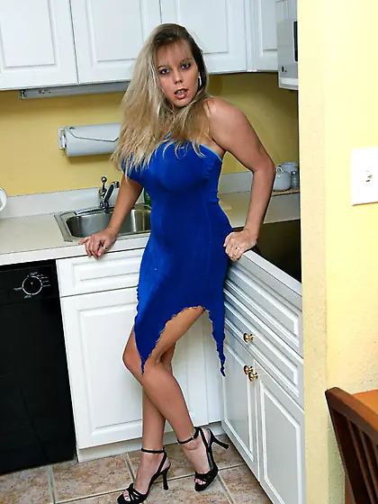 Horny blonde slut bikini