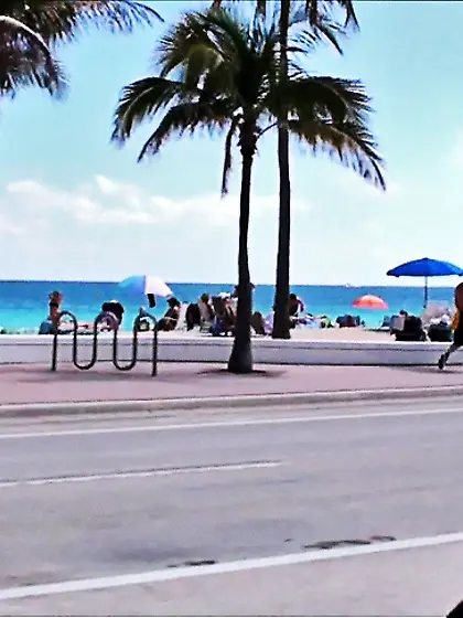 Alluring blonde gal Kenndra Mckenzi strips her clothes and wanks