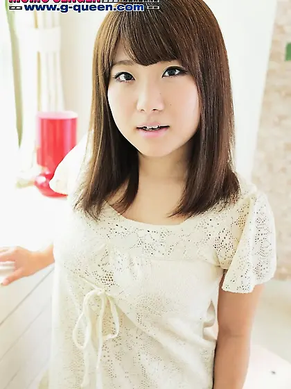 Mouthwatering babe white beady