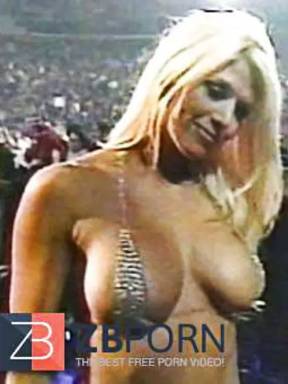 Torrie Wilson - greatest wrestling diva ever