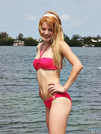 Luring blonde hot pink