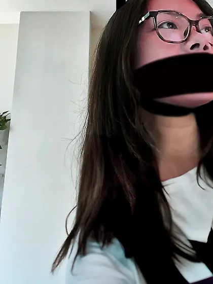 A beautiful neck stretched for our pleasure