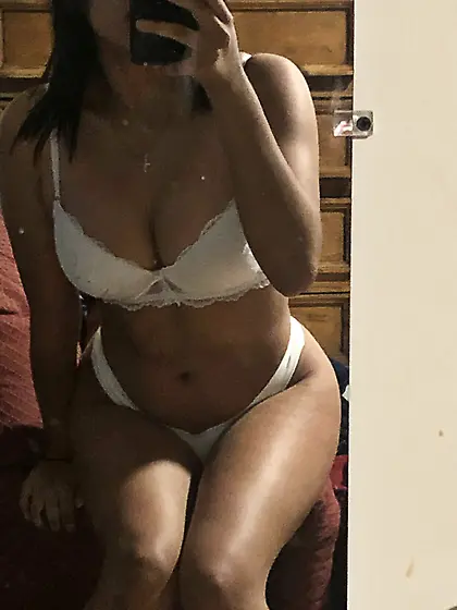 slut wife cynthia nude