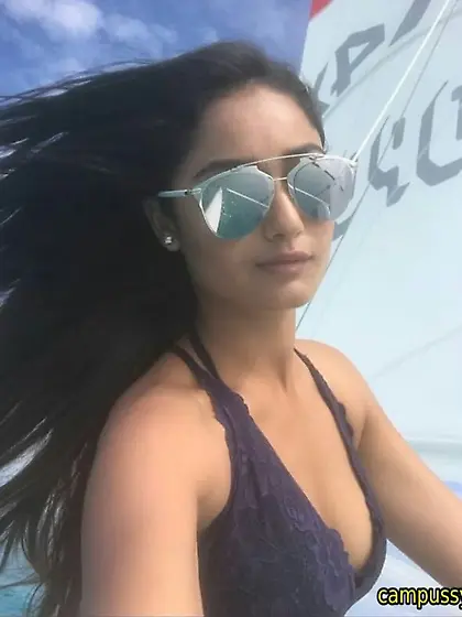 This women is looking absolutely amazing #3578