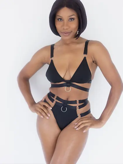 My life as a blowup doll