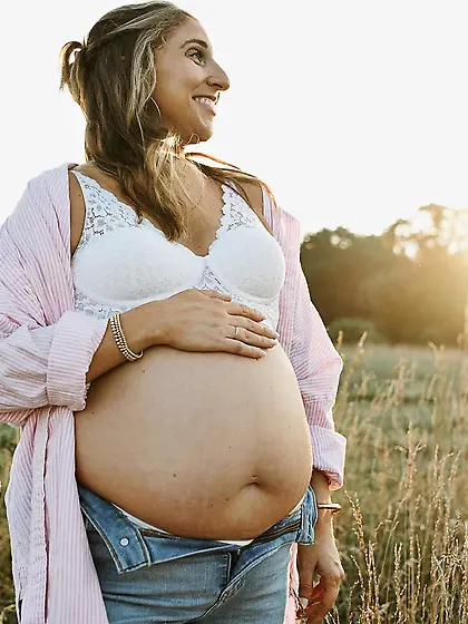 Jen Yummy White MILF PREGNANT Teacher