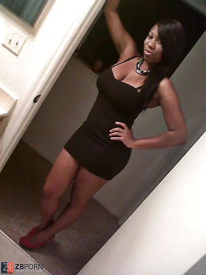 Qiturah - Huge-Titted Dark-Hued Damsel