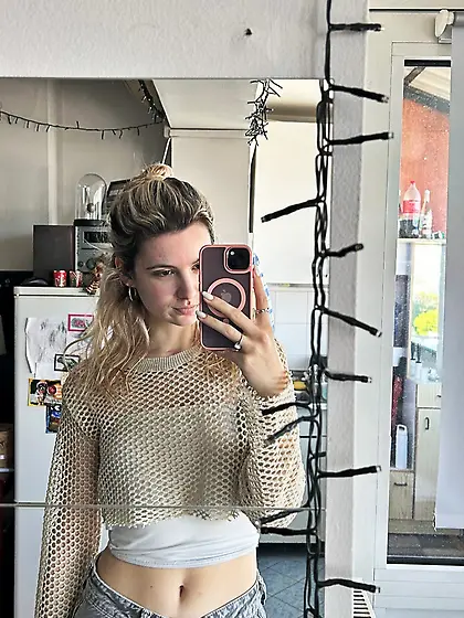 Sexy croatian Nela creeps and pics