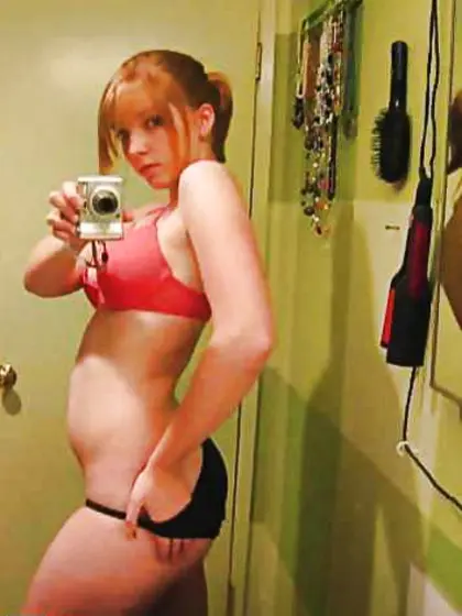 Super-Sexy crimson head