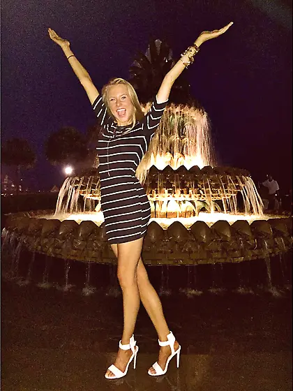 Follow in order.  I cum at the final pic.  :)