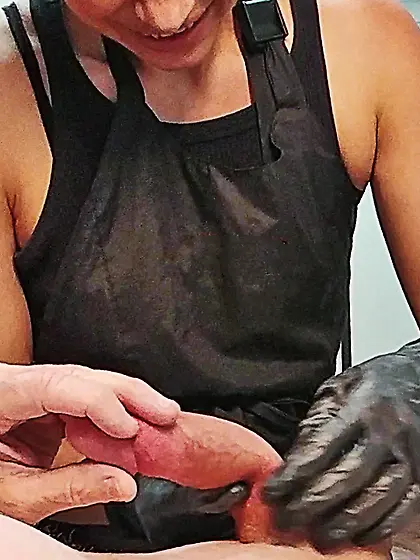 Waxing erection - CFNM.  Happy waxer! 1