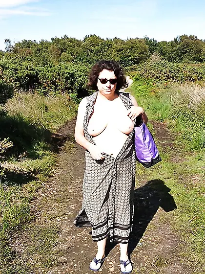 Sam heads to the beach