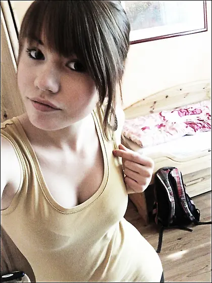 German Teen Jule Landmesser