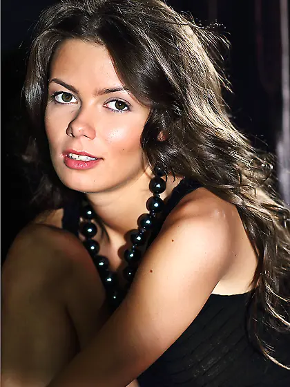 Young hot brunette girl Katelin MPL enjoys in revealing her sexy