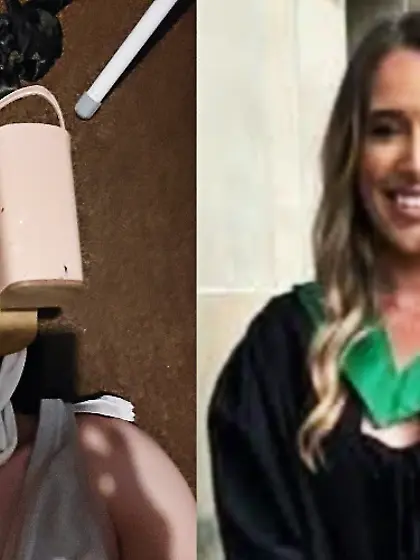 he loves his aunts feet