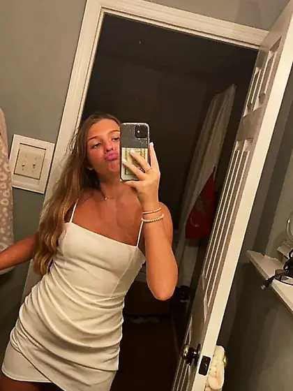 Florida Webslut Jeanni 19.