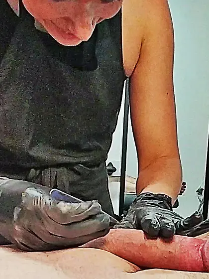 Waxing erection - CFNM.  Happy waxer! 1