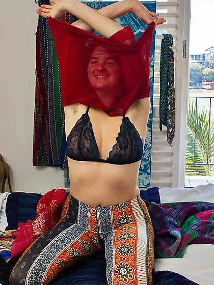 Small boobs and meaty ass make this Aussie hottie so appealing