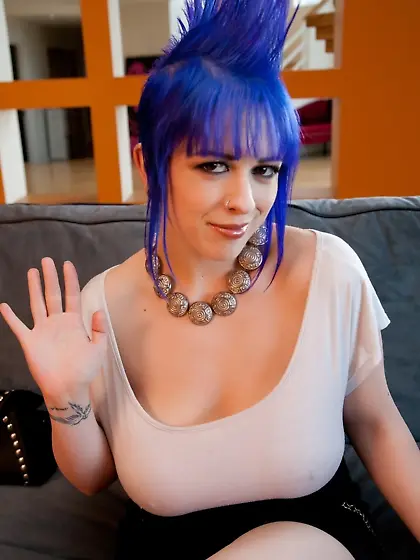 Teen punk girl with a blue mohawk makes it with small vibrator a