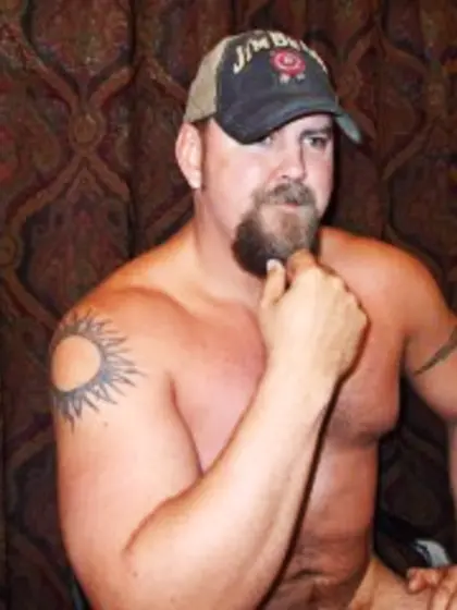 Blonde countrybuck perform anal