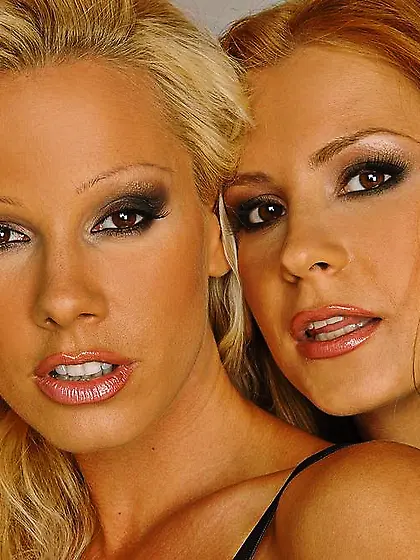 Dorothy Black and her classy blonde bimbo lover have steamy lesb